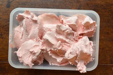 strawberry ice cream