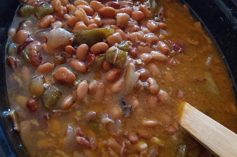 Authentic Mexican Pot of Pinto Beans