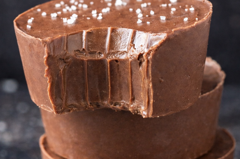 Sugar-free vegan chocolate fudge stacked, low-carb, 3 ingredients